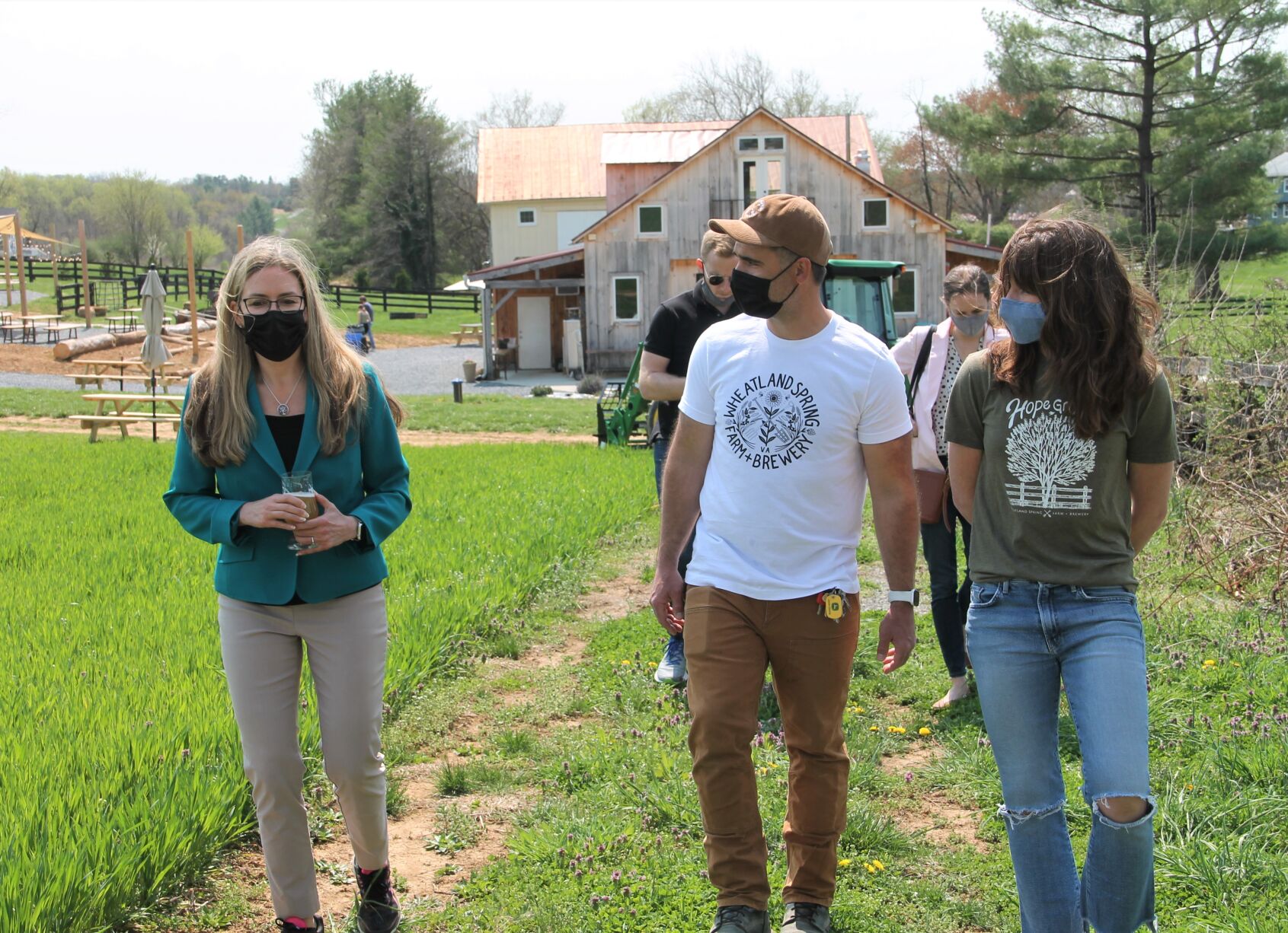 Wexton tours western Loudoun agribusinesses